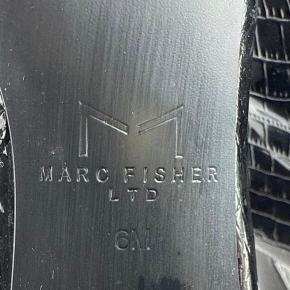 Marc Fisher Daith Black Croc Embossed Leather Pointed Toe Block Heels Boots 6 - Picture 6 of 8